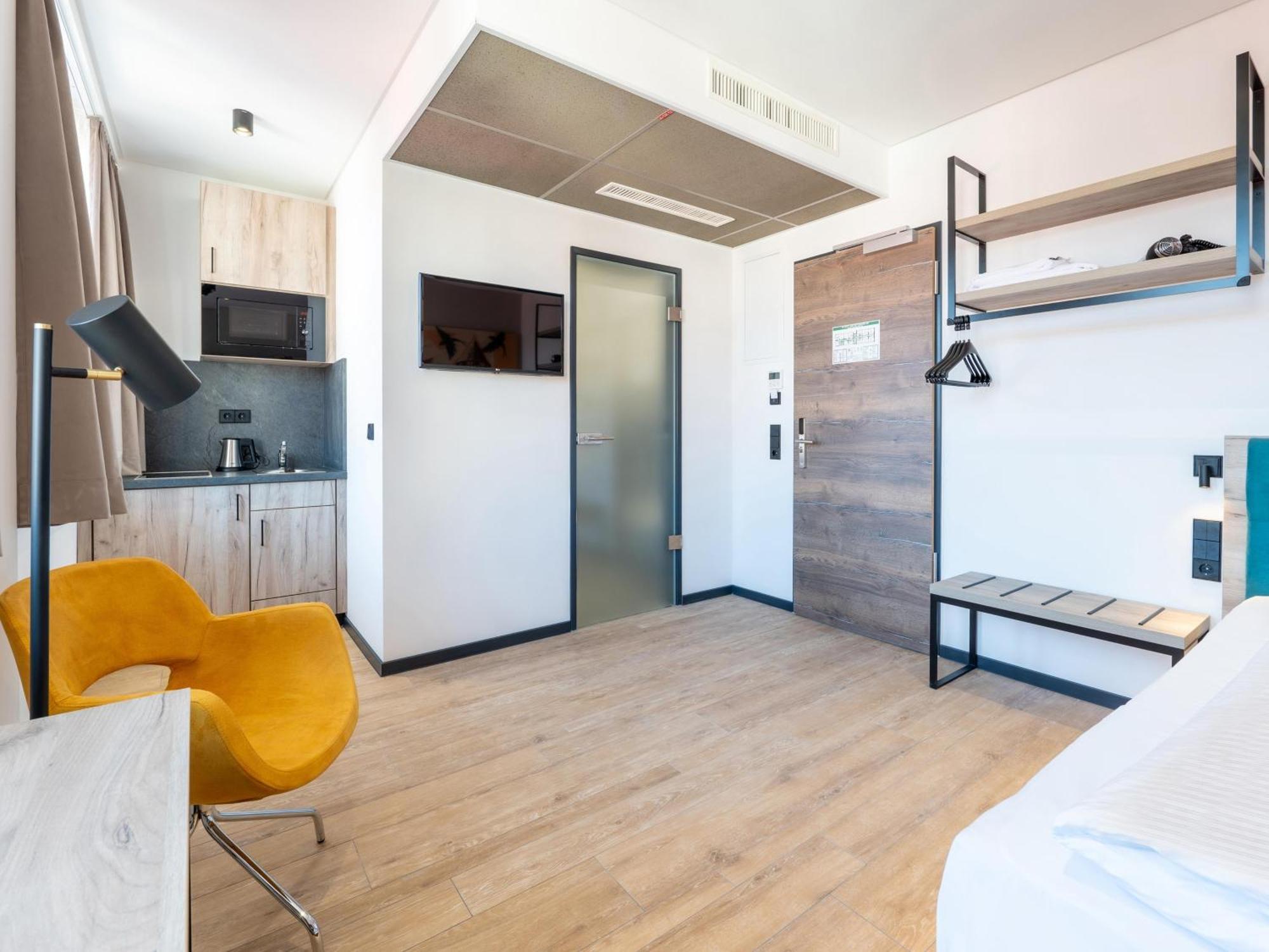 B&B Hotel Albstadt-Hbf Exteriér fotografie